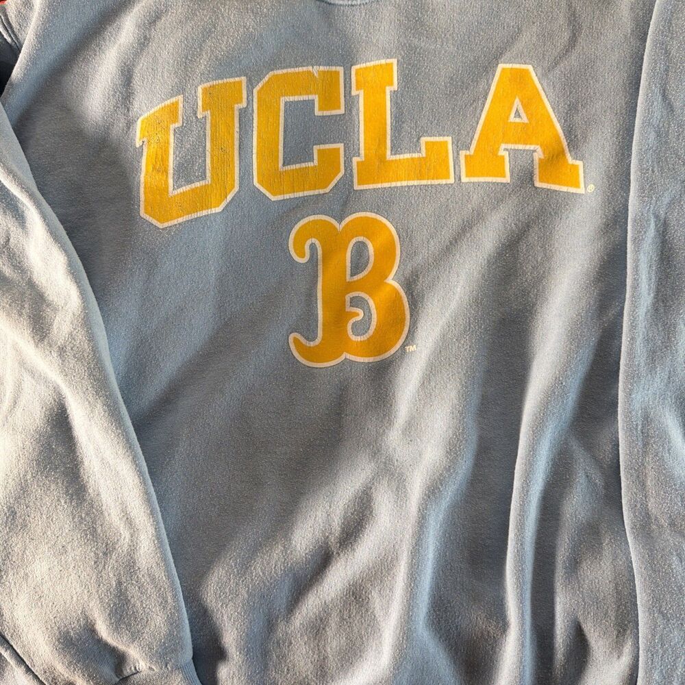 The Victory UCLA Bruins Crewneck Sweatshirt Blue/Yellow Mens Size L